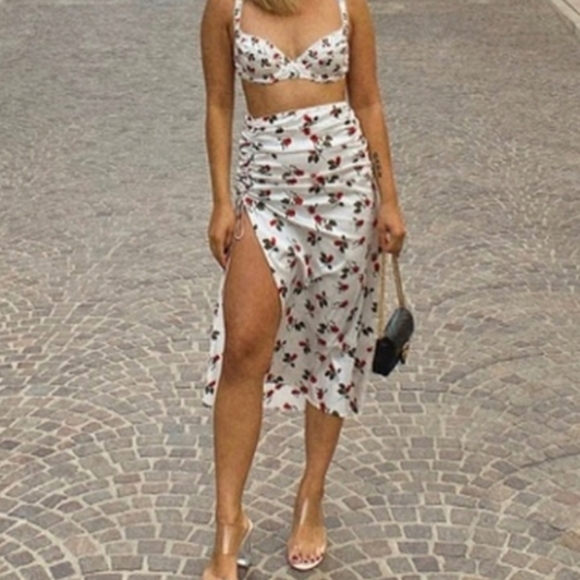 H.P.🎉For Love and Lemons Love Song Skirt NWT - Picture 4 of 11